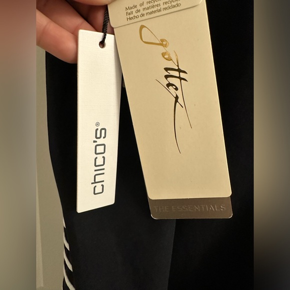 Chico’s Gottex Embrace V Neck One Piece Swimsuit SZ 16 Ajustable Strap BLK/White - Picture 8 of 10